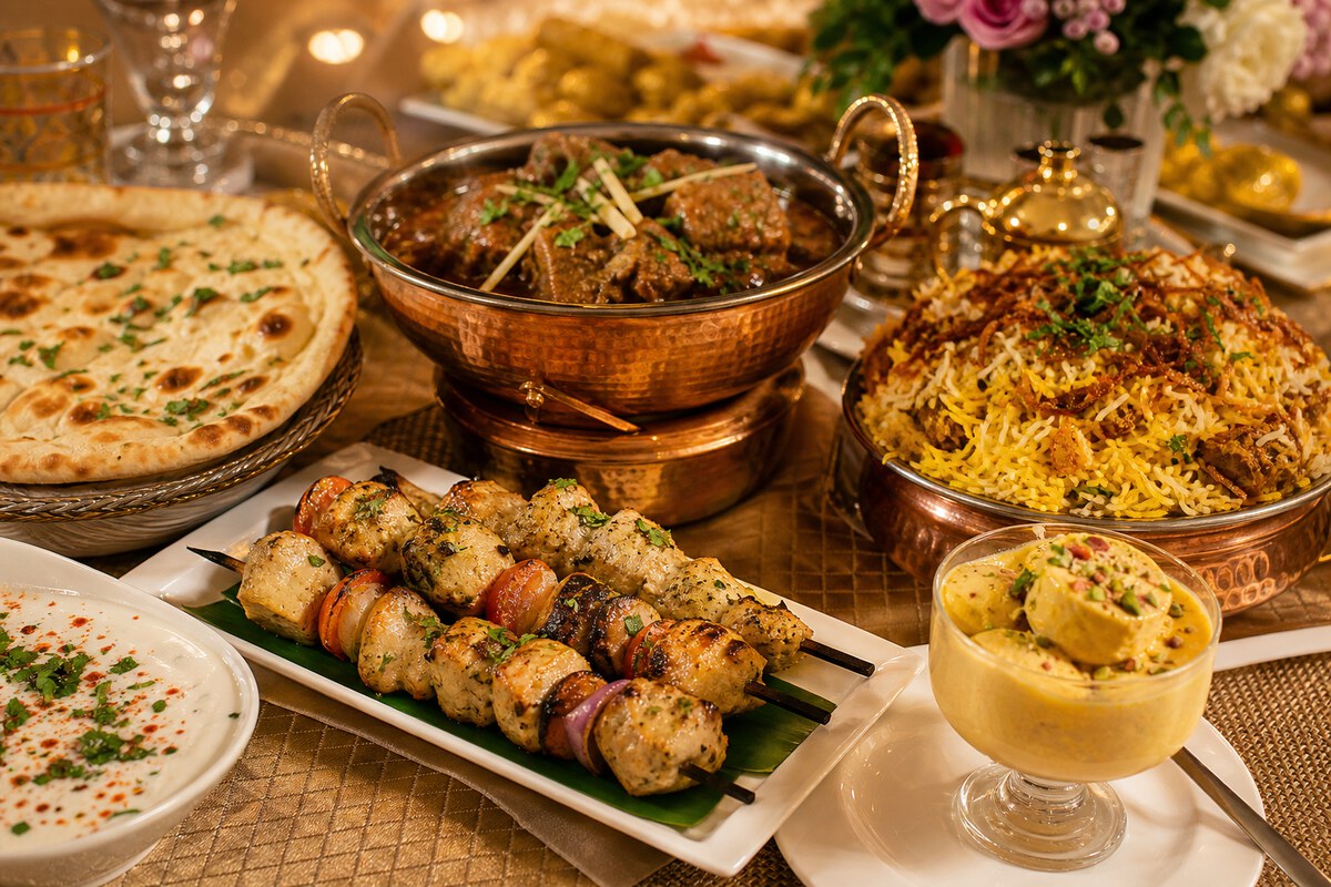 Iftar-e-Khas-3 — Expanded dinner with BBQ shashlik, rezala, Sindhi biryani, and Hyderabadi desserts for larger guest lists.